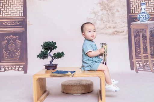 漳州宝宝几个月翻身才正常